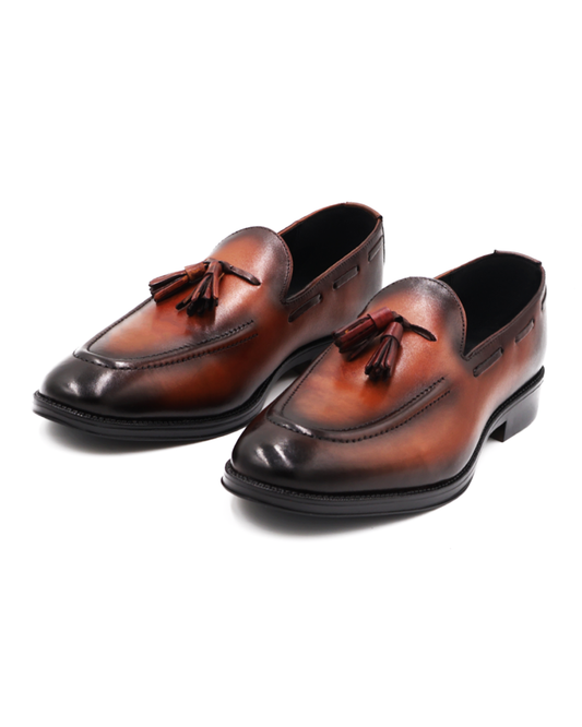 MOCASÍN CAFÉ EN PIEL DE BECERRO PARA HOMBRE