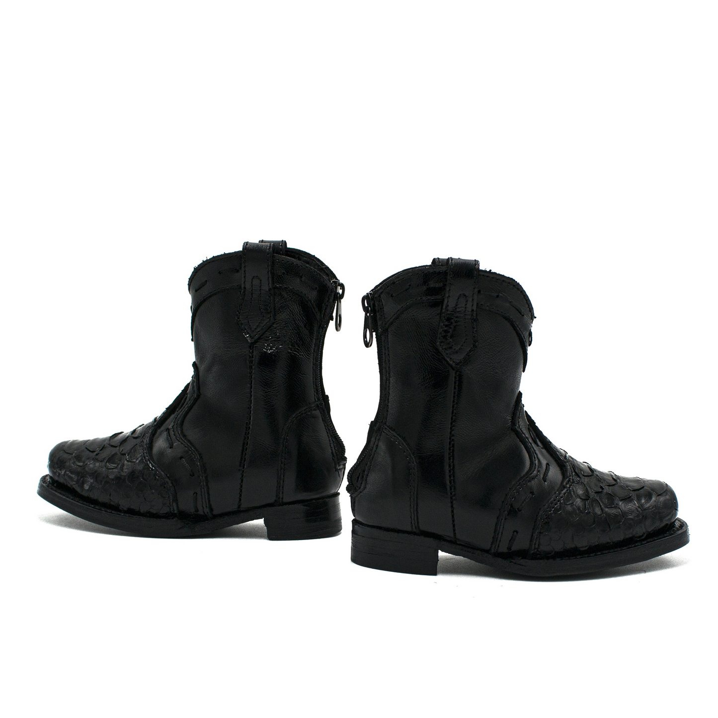 BOTAS PARA NIÑO EN PIEL DE BECERRO CON PITÓN - FDO932J