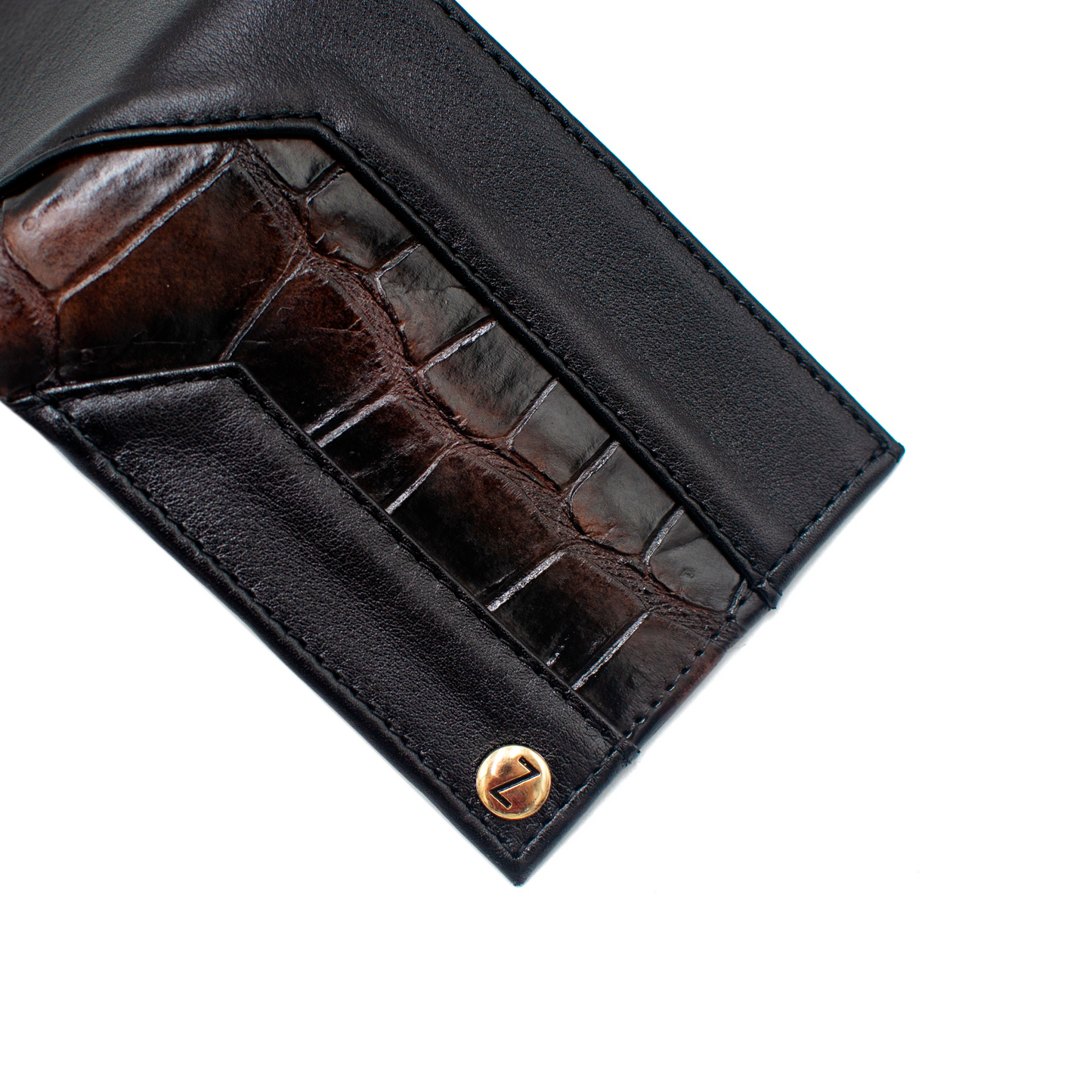 CARTERA EN PIEL GENUINA DE COCODRILO CAFÉ - FIO023