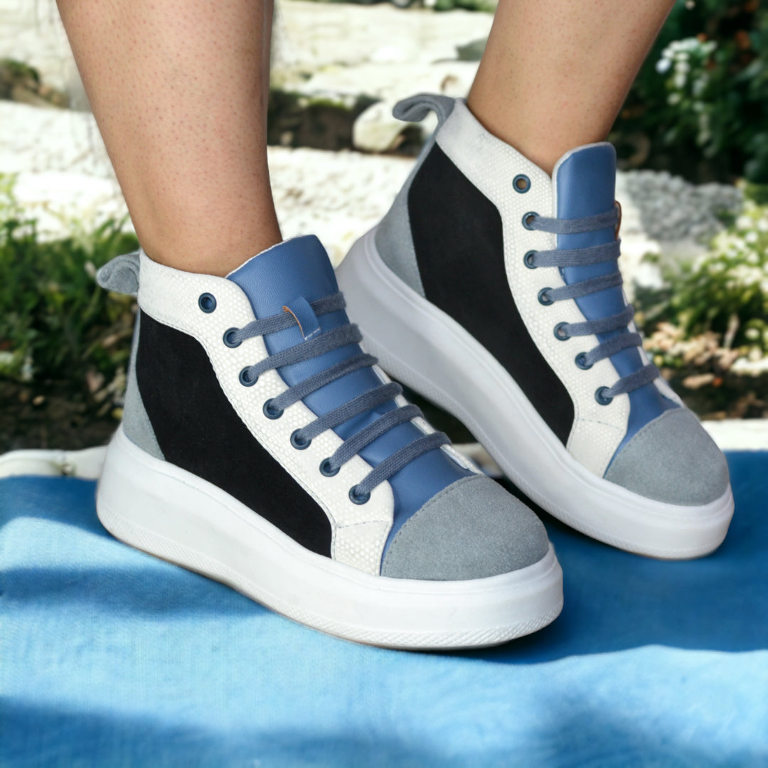 BOTÍN URIEL EN PIEL DE GAMUZA CON NOBUCK Y GRABADO DE PITÓN - WOQ021O