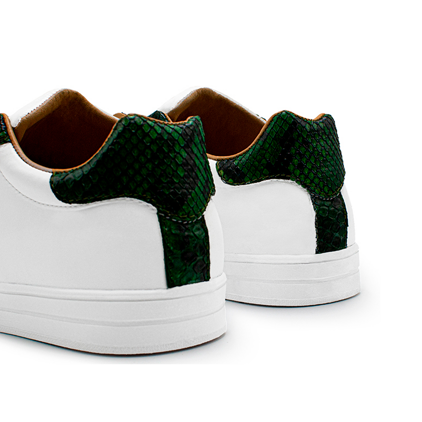 TENIS SNEAKERS DE BECERRO CON PITÓN - BBV857G