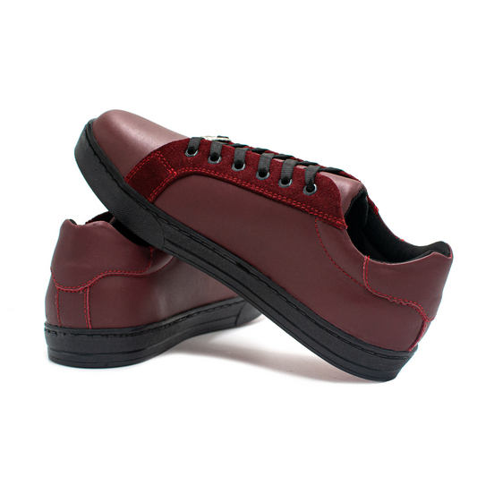 SNEAKERS DE BECERRO ITALIANO CON APLICACIONES DE GAMUZA KLO098P