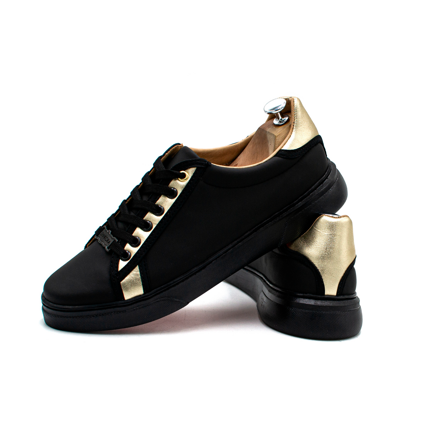 TENIS SNEAKERS YEYETZI DE BECERRO ITALIANO CON APLICACIONES DORADAS - ERO349U