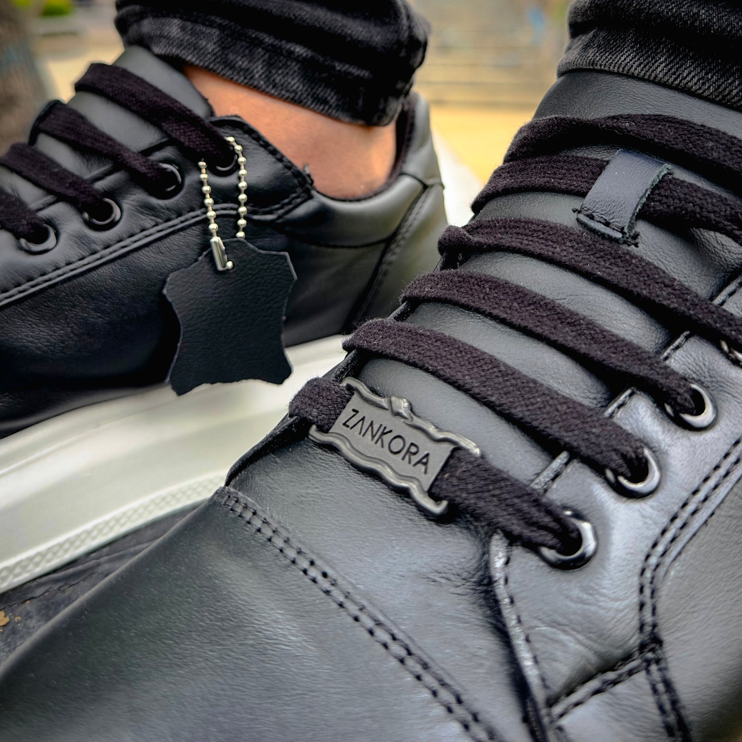 TENIS SNEAKER  ZANKORA MOD. LUCKY #1 NEGRO/BLANCO EN PIEL GENUINA DE VACUNO & TERNERA - DKS092