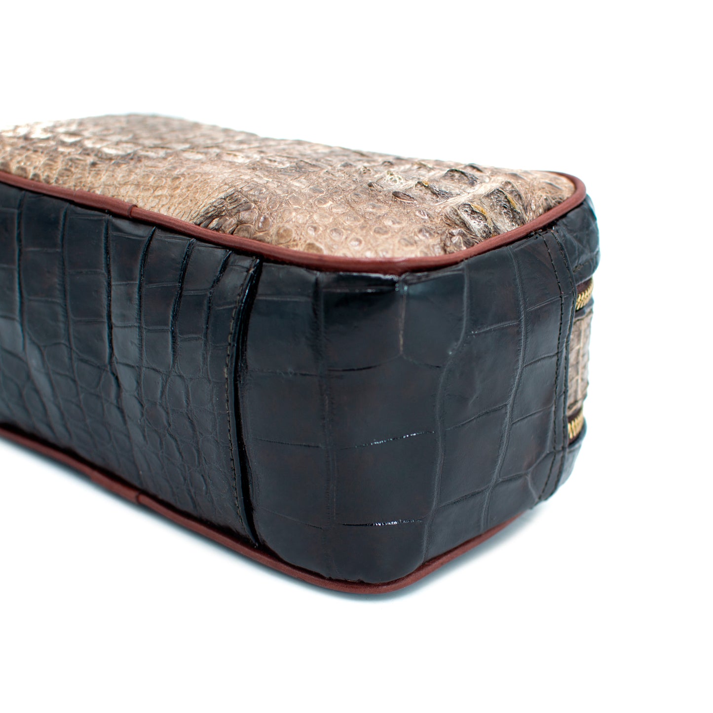 NECESER DE PIEL EXÓTICA DE COCODRILO- LOP903