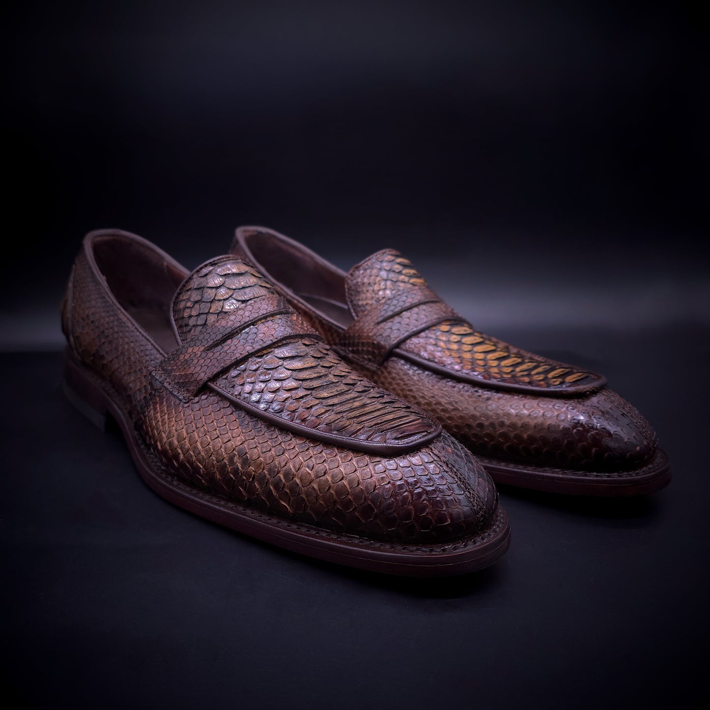ZAPATO MOCASIN PENNY HERITAGE – ACABADO ESPRESSO SFUMATO - SERPIENTE PITÓN - GOODYEAR WELT - STG03RG