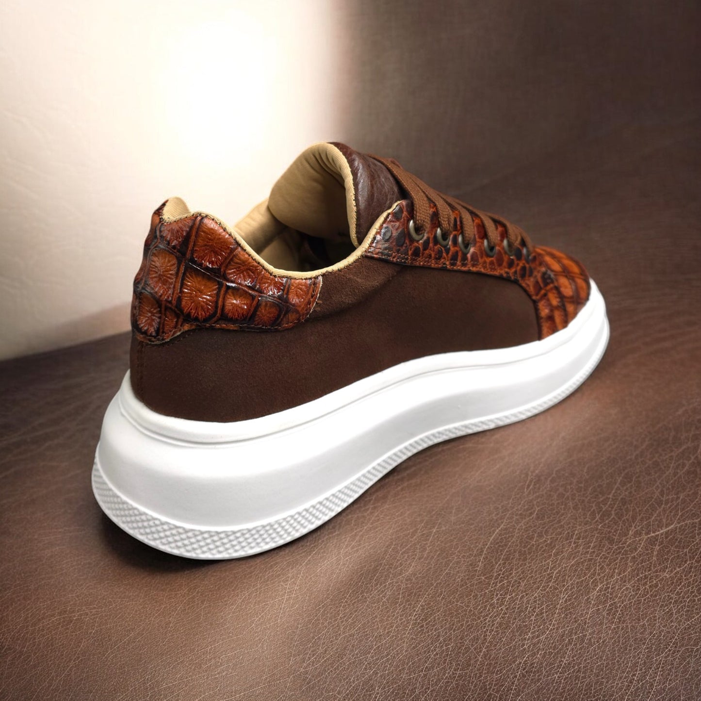 TENIS SNEAKERS MOD. RIVER - COCODRILO ARGENTINO, BISONTE Y GAMUZA CAFÉ RENOVADO 2.0 - ITEH8NK