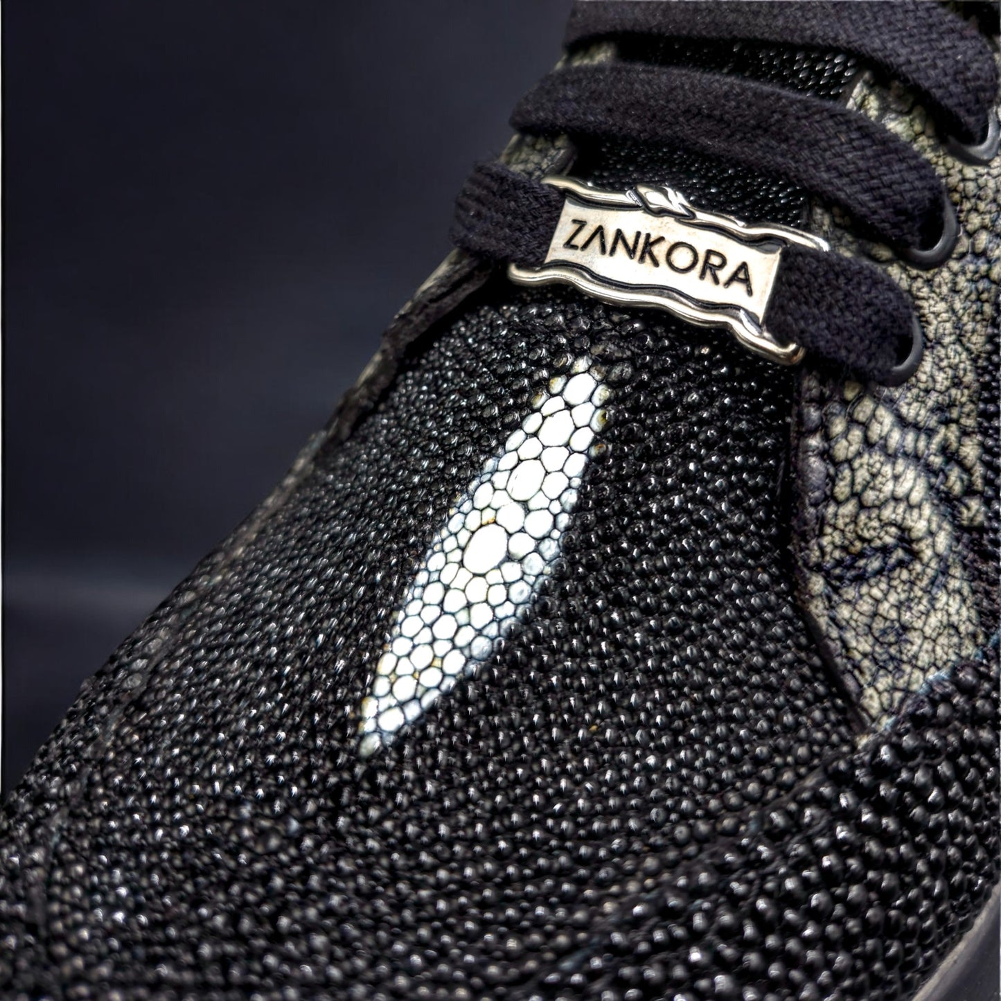 TENIS SNEAKERS DEPORTIVOS COMPLETAMENTE DE MANTARRAYA AUTÉNTICA Y ELEFANTE MOD. JAIRO 2.0 - ZKJG8G3G