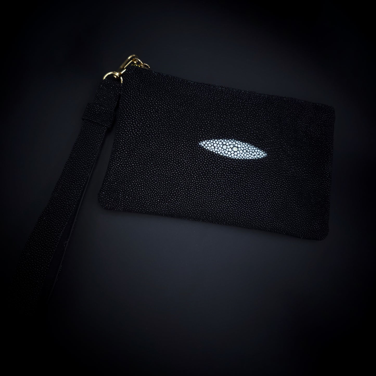 CLUTCH / MONEDERO DE MANO PARA DAMA - CAVIAR STELLAR – MANTARRAYA MACHO - CLH117P
