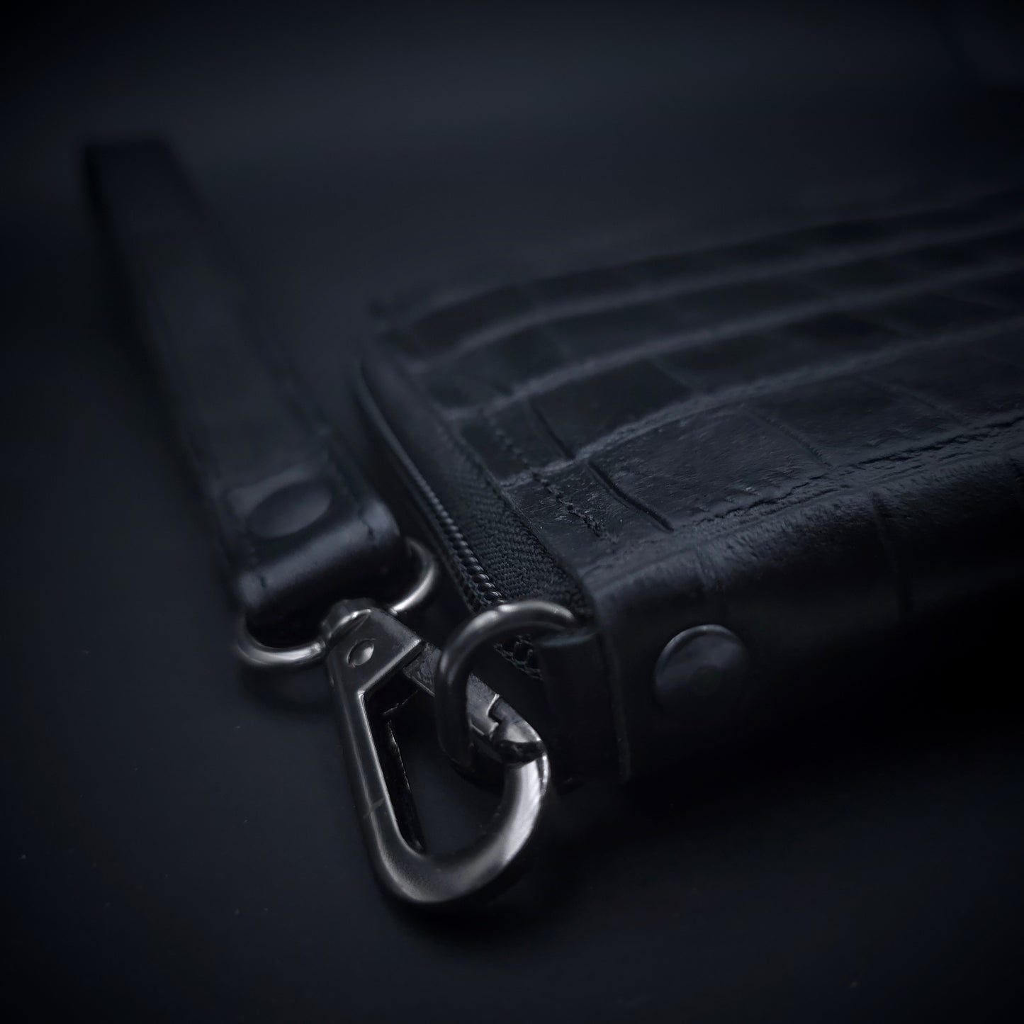 MONEDERO TIPO CLUTCH EXECUTIVE CON ASA - CABALLERO - MNC97F8