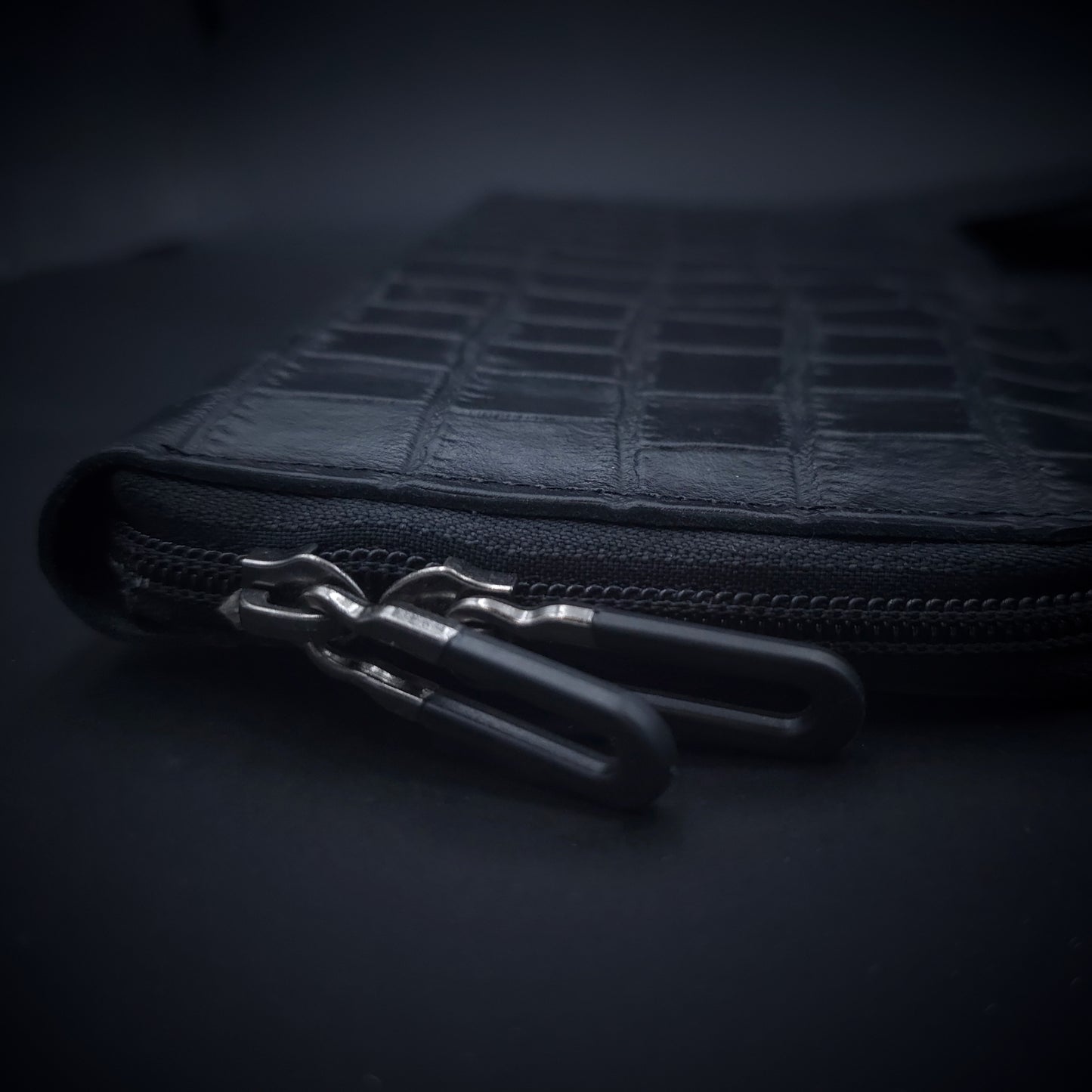 MONEDERO TIPO CLUTCH EXECUTIVE CON ASA - CABALLERO - MNC97F8