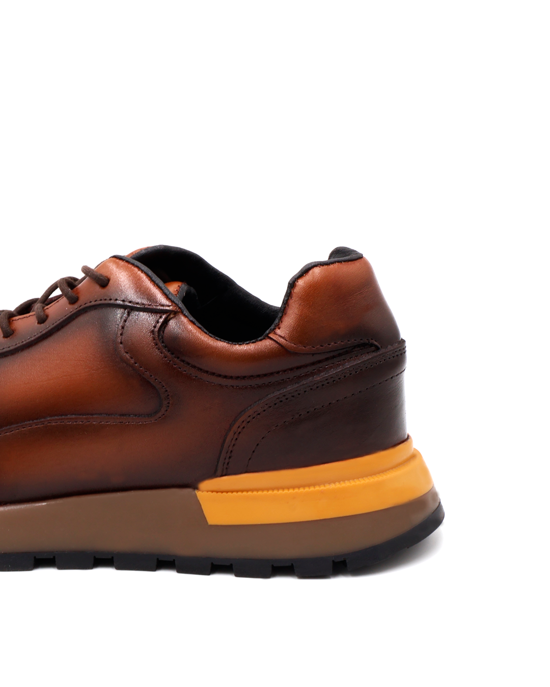 TENIS SNEAKER CAFÉS SOMBREADO A MANO EN PIEL DE BECERRO Y TERNERA