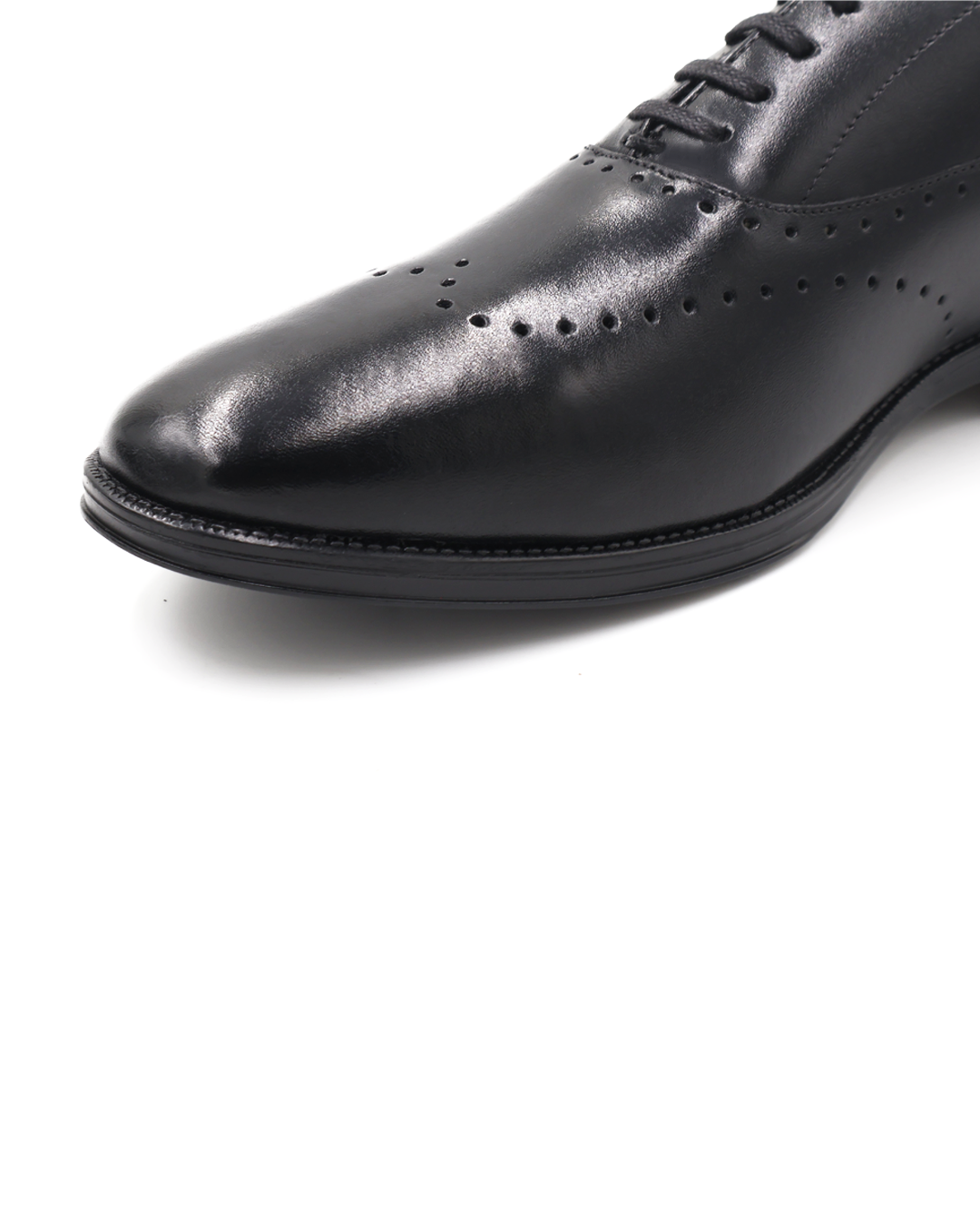 ZAPATO DE VESTIR OXFORD NEGRO EN PIEL DE BECERRO PARA HOMBRE