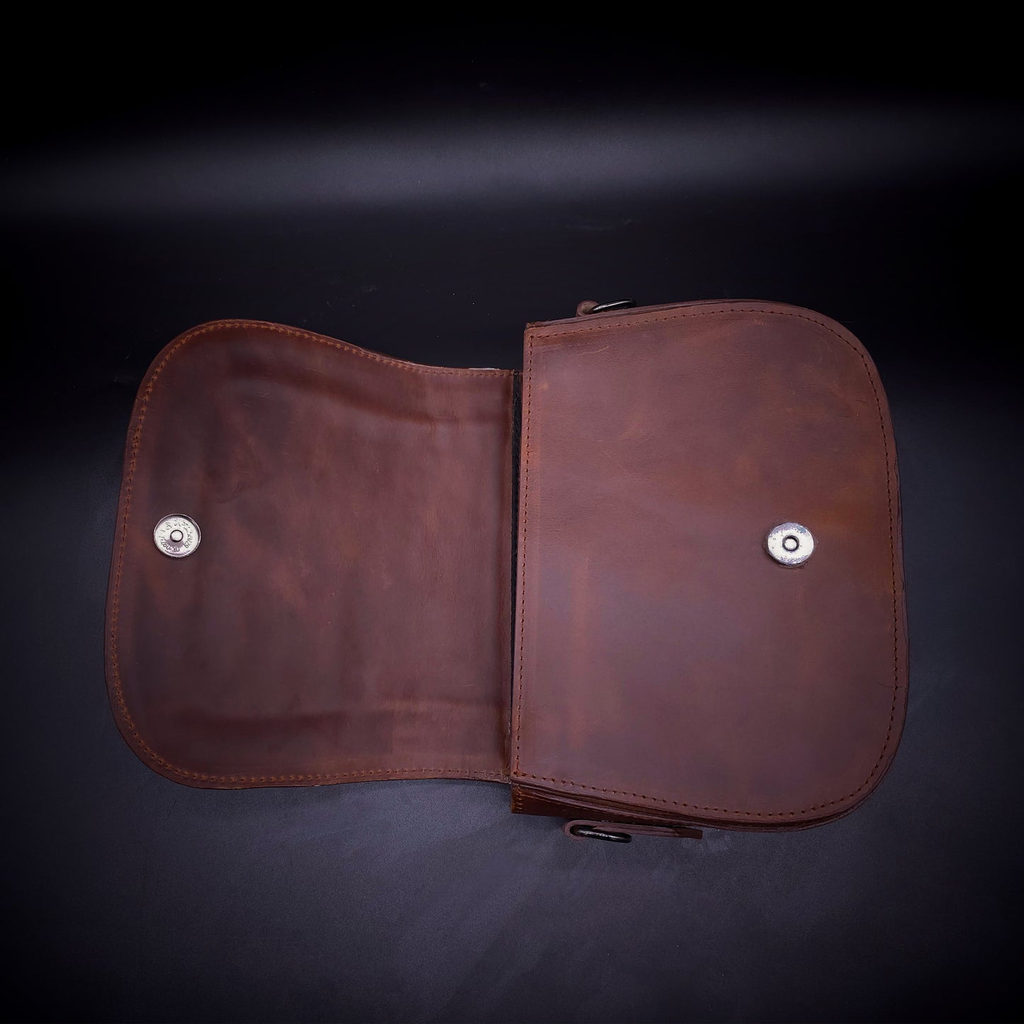 BOLSO CROSSBODY EQUESTRIAN SOVEREIGN – PIEL VACUNA GRASSO & LAGARTO