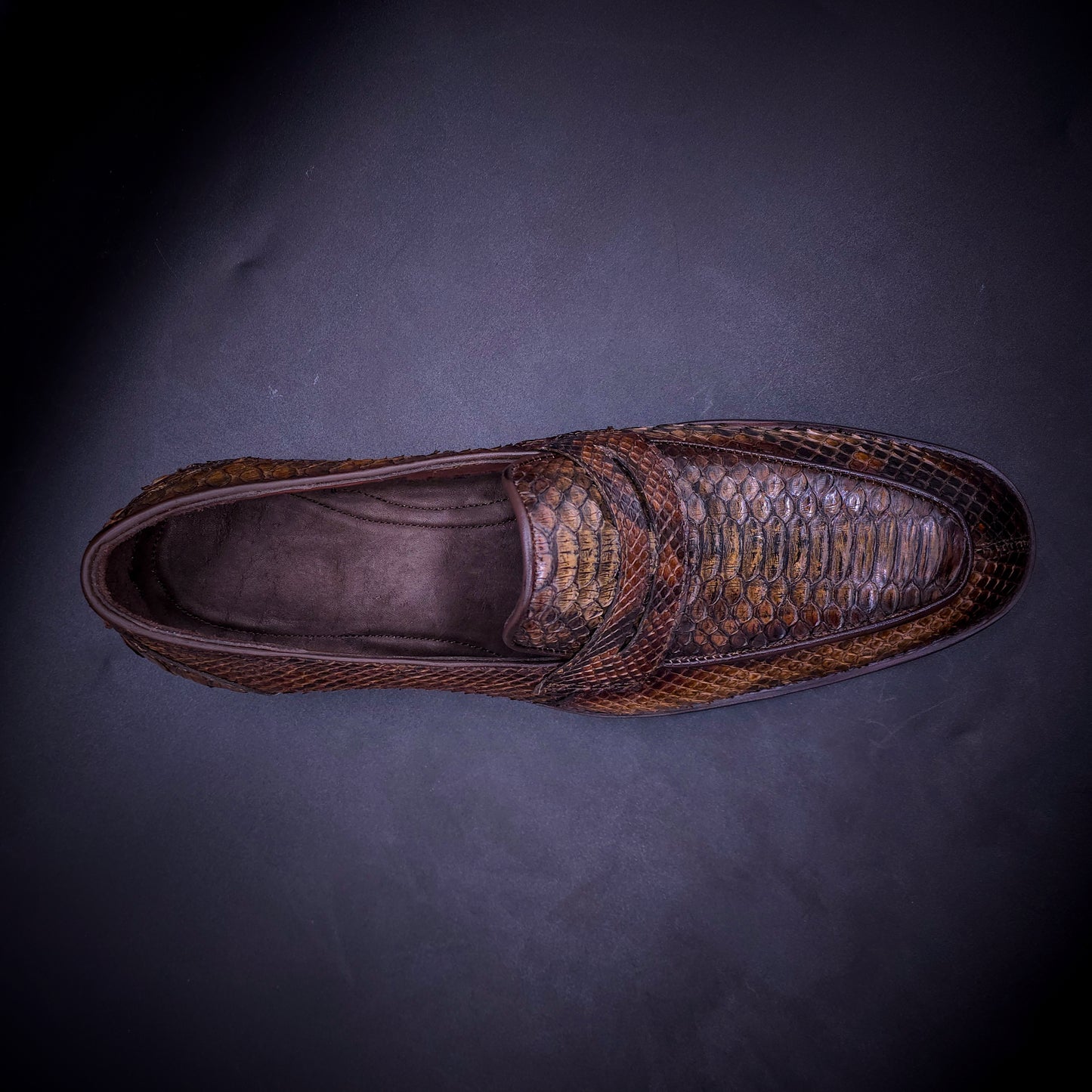 ZAPATO MOCASIN PENNY HERITAGE – ACABADO ESPRESSO SFUMATO - SERPIENTE PITÓN - GOODYEAR WELT - STG03RG