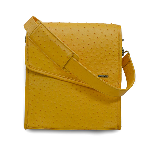 BANDOLERA COMPLETAMENTE EN PIEL GENUINA DE AVESTRUZ AMARILLA - BAN847O