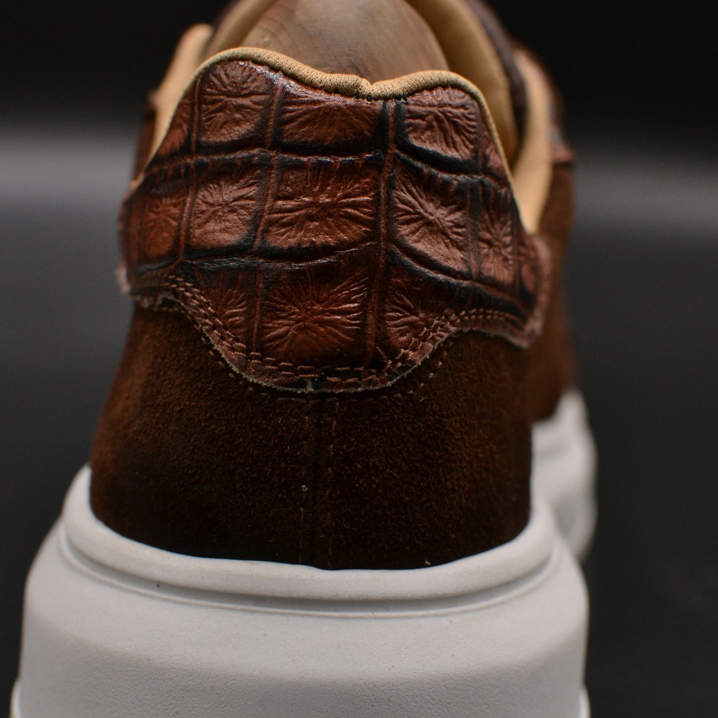 TENIS SNEAKERS MOD. RIVER - COCODRILO ARGENTINO, BISONTE Y GAMUZA CAFÉ RENOVADO 2.0 - ITEH8NK
