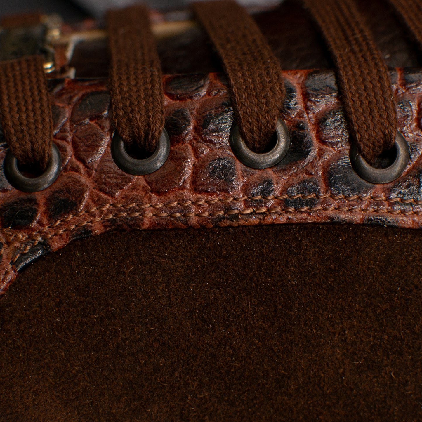 TENIS SNEAKERS MOD. RIVER - COCODRILO ARGENTINO, BISONTE Y GAMUZA CAFÉ RENOVADO 2.0 - ITEH8NK