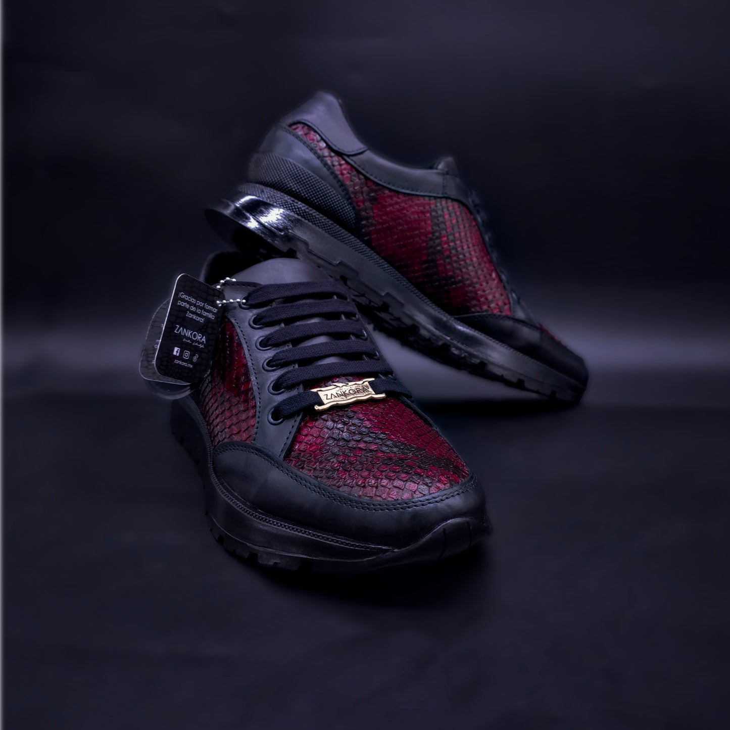SNEAKERS DE SERPIENTE PITÓN ROJO CON SUELA SPORT TR NERO - SPN149P