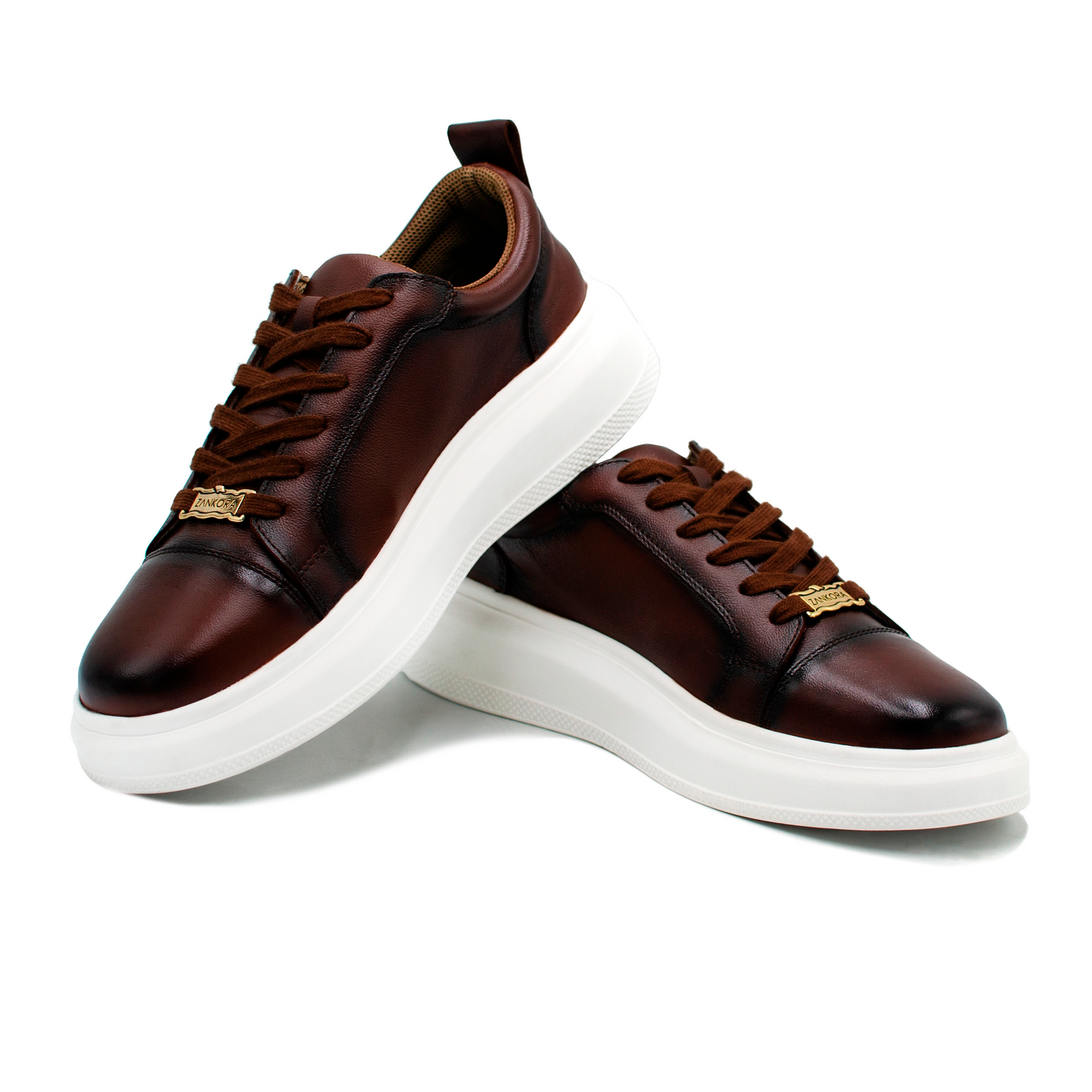 TENIS SNEAKERS DE EN PIEL GENUINA DE BECERRO ITALIANO CAFÉ SOMBREADO MODELO LUCKY - KOW039