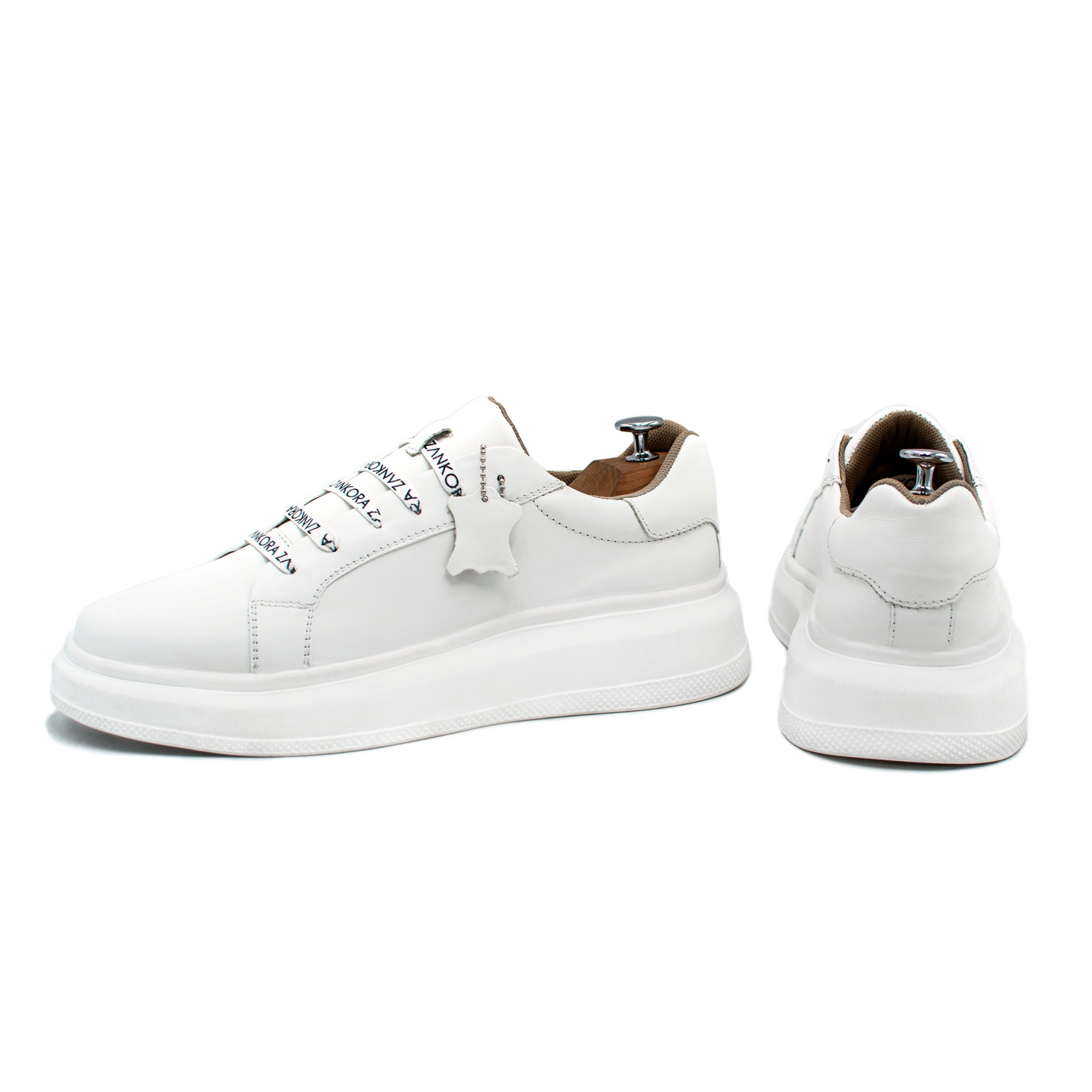 SNEAKERS LISOS DE BECERRO BLANCO CON AGUJETAS SUBLIMADAS ZANKORA- WHT815GF