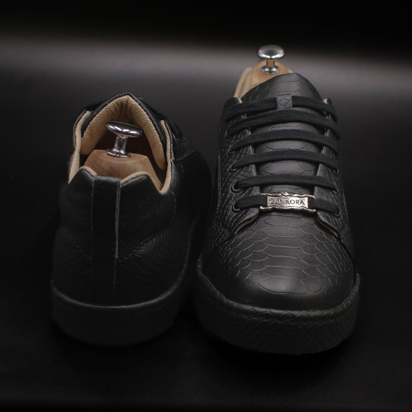 BLACK OUT